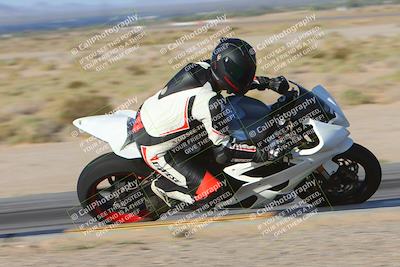 media/Oct-05-2024-Race Pace (Sat) [[aa7b44e117]]/4b-Turn 9 Inside (835am)/